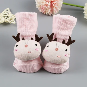 1 пара Осенних носков для маленьких девочек, Носки с героями мультфильмов для новорожденных, Нескользящие мягкие хлопковые носки для пола, обувь на зиму от 0 до 1 года